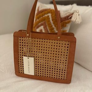 Rattan purse